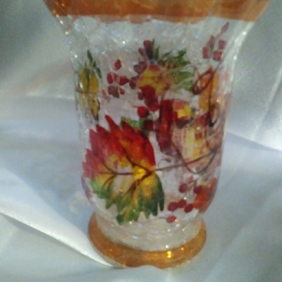 HARVEST CANDLES Accents Cracked Glass Hurricane Candle Holdervase